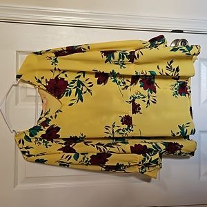 EVRI 2X WOMENS FLORAL BLOUSE